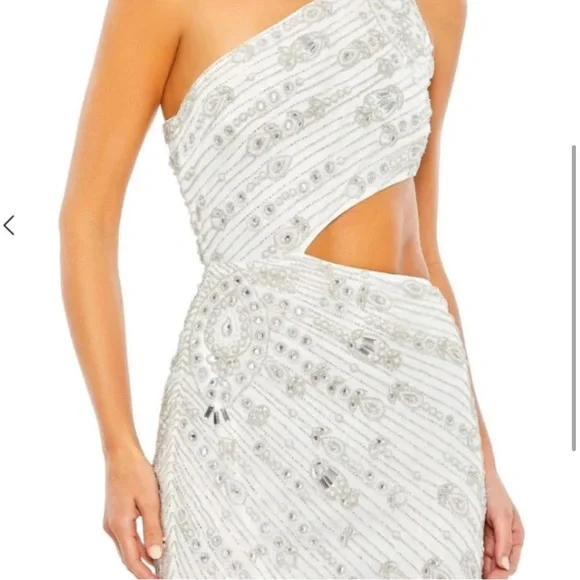 MAC DUGGAL 10880 BEADED ONE SHOULDER CUTOUT ASYMMETRICAL WHITE GOWN sz 4